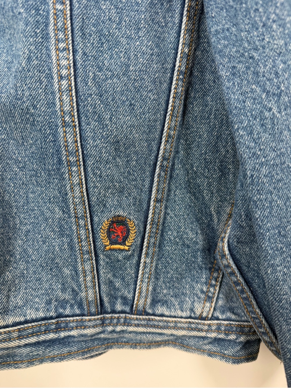 Vintage Tommy Hilfiger Tommy Jeans Denim Jacket - Picture 4 of 8